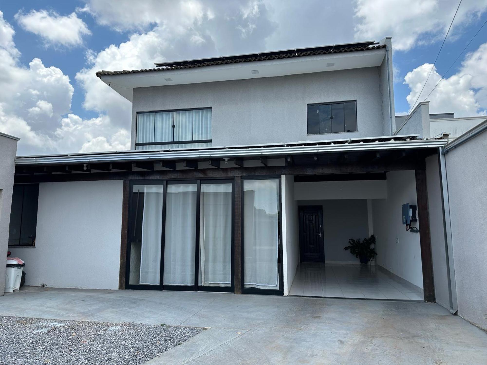 Completo Quatro Pessoas Ou Um Com Sala E Cozinha Duas Pessoas *