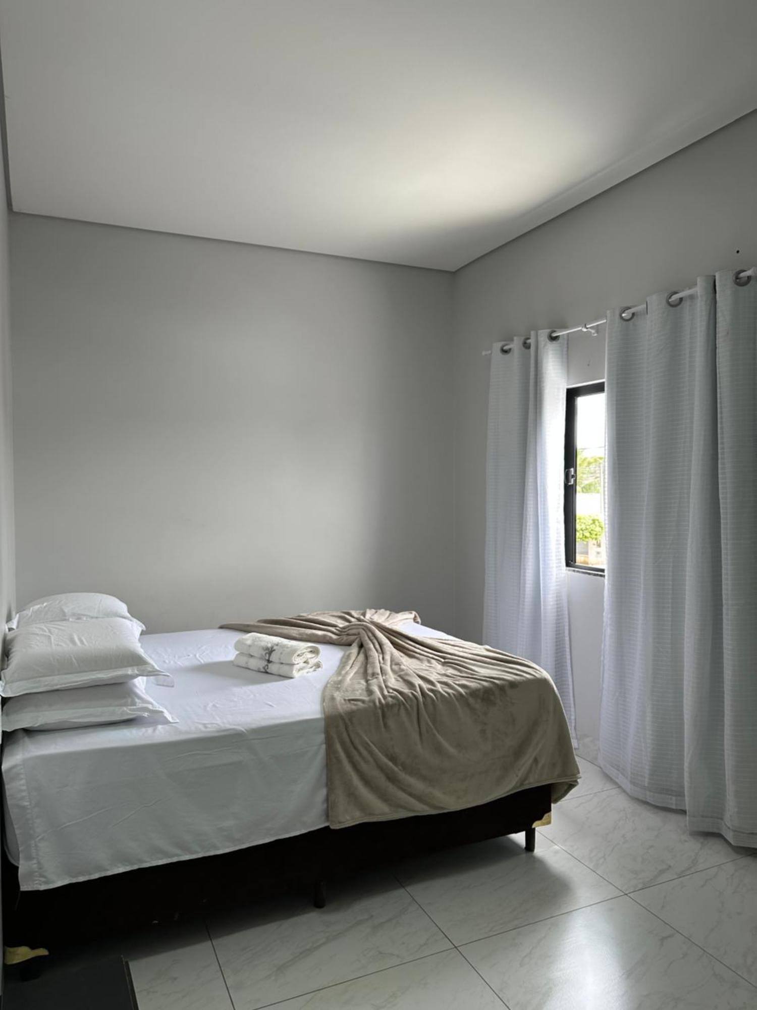 Completo Quatro Pessoas Ou Um Com Sala E Cozinha Duas Pessoas