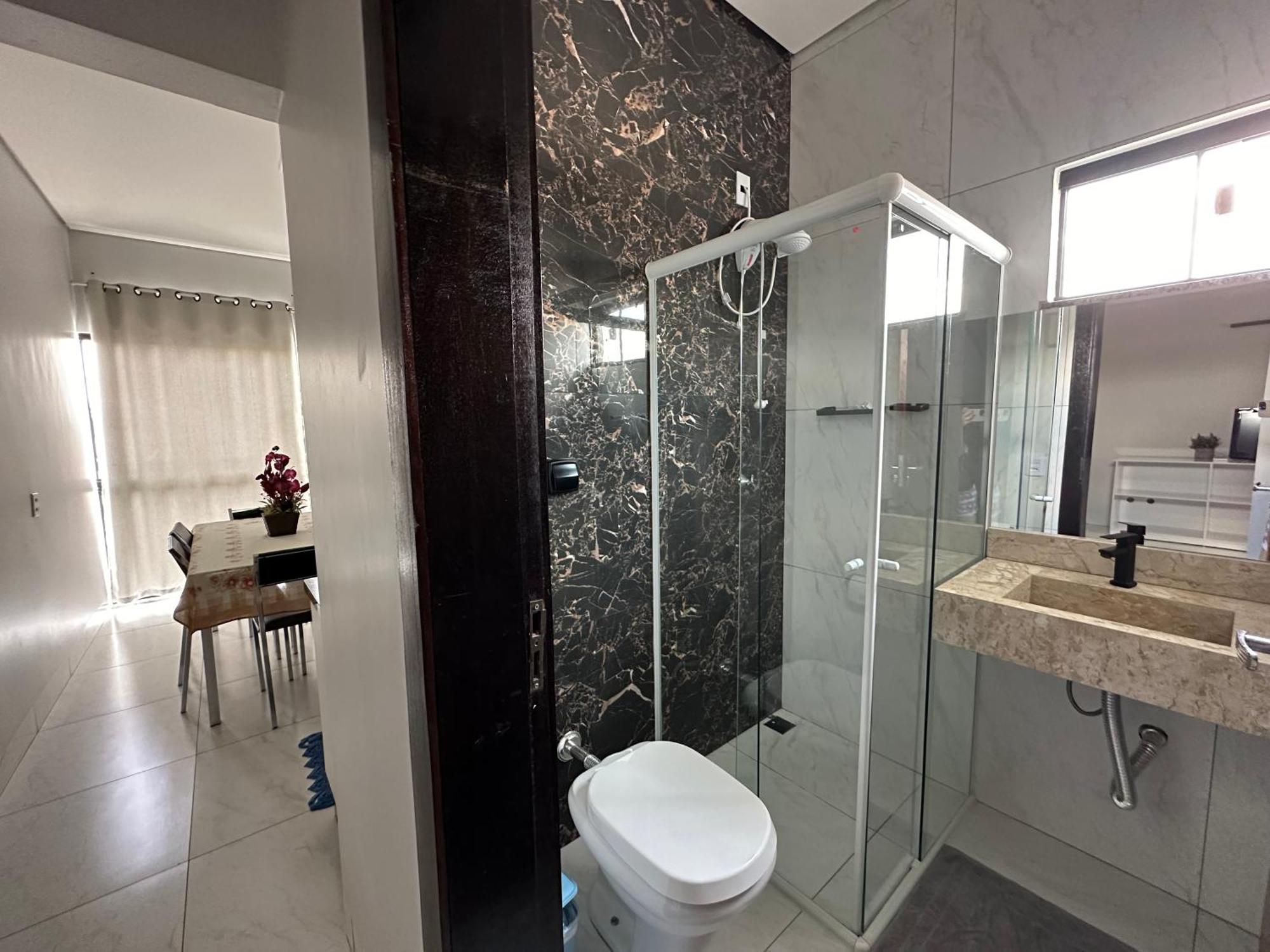 Completo Quatro Pessoas Ou Um Com Sala E Cozinha Duas Pessoas Apartment Sinop